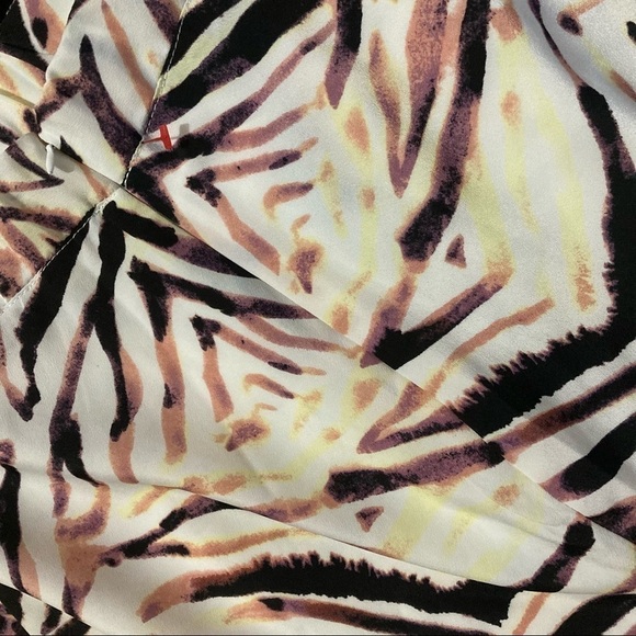 KENDALL & KYLIE Blush Midi Skirt - Picture 7 of 16